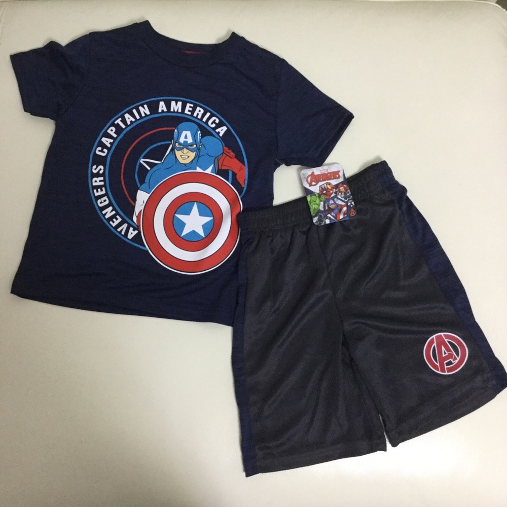 Marvel Avengers shorts set